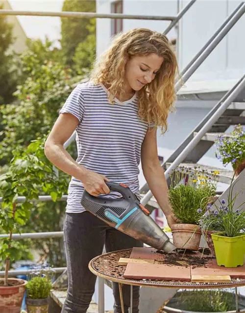 Gardena Outdoor Akku-Handsauger EasyClean Li