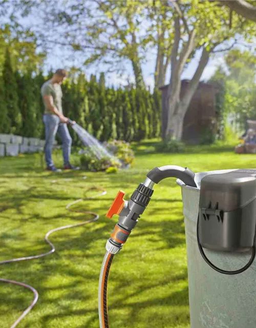 Gardena Regenfasspumpe2000/2Li-18 ohne Akku Gardena Regenfasspumpe2000/2Li-18 ohne Akku