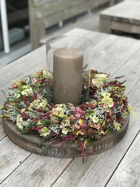 DIY-Workshop Nr. 2 'Herbstzauber - farbenfroher Türkranz'