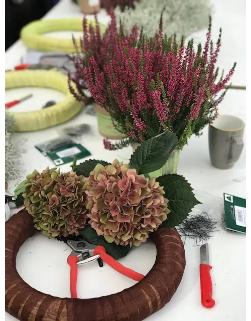 DIY-Workshop Nr. 4 'Herbstzauber - farbenfroher Türkranz' - Kopie