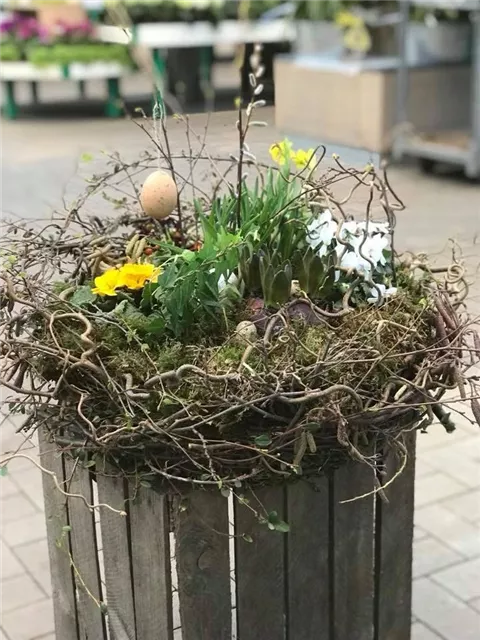 DIY-Workshop Nr. 4 „FRüHLINGSHAFTES OSTERNEST“ MIT MARKUS ALEXANDER REINHOLD